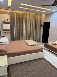 Bedroom Image of 1850 Sq.ft 3 BHK Independent House for rent in Sector 46 Noida for Rs. 60000