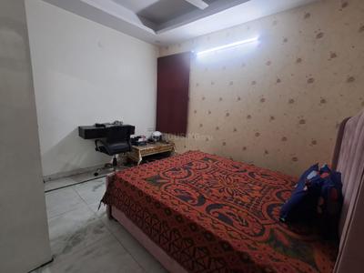 Bedroom Image of 2000 Sq.ft 3.5 BHK Duplex for sale in Pitampura New Delhi for Rs. 17000000