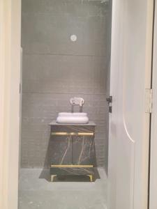 Bedroom One Image of 2700 Sq.ft 4 BHK Builder Floor for sale in Green Field Colony Faridabad for Rs. 25000000