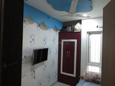 Bedroom Image of 575 Sq.ft 2 BHK Apartment / Flat for sale in Dosti West County Oak, Thane West Thane for Rs. 10500000