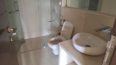 Image of 1500 Sq.ft 3 BHK Apartment / Flat for rent in RNA Continental, Chembur, Mumbai for Rs. 130000