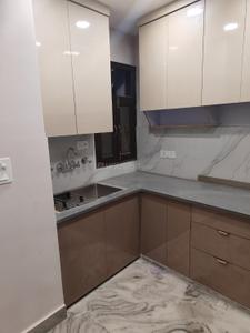 Kitchen Image of 630 Sq.ft 2 BHK Builder Floor for rent in Krishna Nagar New Delhi for Rs. 28000