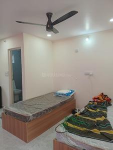 Bedroom Image of sri balaji pg in Ejipura, Bangalore