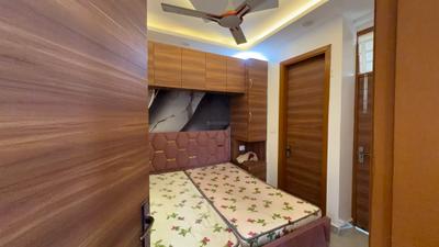 Bedroom Image of 450 Sq.ft 1 BHK Builder Floor for rent in Dwarka Mor New Delhi for Rs. 16500