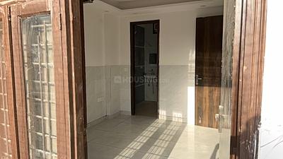 Bedroom Image of 1000 Sq.ft 2 BHK Apartment / Flat for rent in Vasant Kunj New Delhi for Rs. 27000