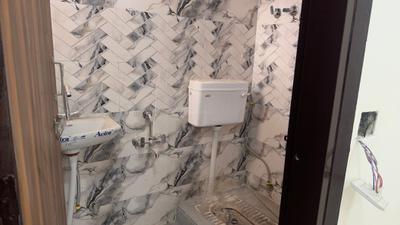 Image of 900 Sq.ft 3 BHK Apartment / Flat for sale in Khanpur, New Delhi for Rs. 7000000