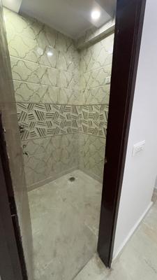 Image of 1200 Sq.ft 4 BHK Apartment / Flat for sale in Sector 4 Rohini, New Delhi for Rs. 6000000