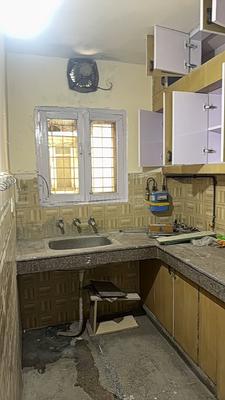 Kitchen Image of 1250 Sq.ft 2 BHK Apartment / Flat for rent in Dwarkadheesh Apartment, Sector 12 Dwarka New Delhi for Rs. 27000