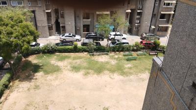 Image of 1700 Sq.ft 3 BHK Apartment / Flat for rent in Parivar Apartments, Patparganj, New Delhi for Rs. 45000