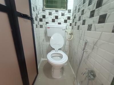 Bathroom Image of 700 Sq.ft 1 BHK Apartment / Flat for sale in Ulwe Navi Mumbai for Rs. 5400000