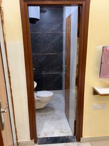 Image of 2500 Sq.ft 10 BHK Builder Floor for rent in Sector 6 Rohini, New Delhi for Rs. 300000