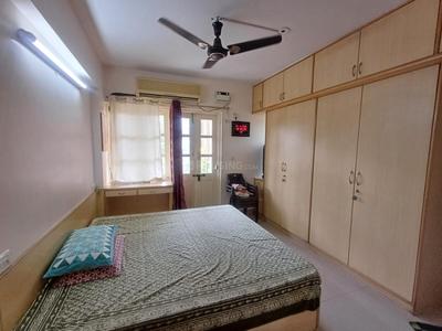 Bedroom Image of 1150 Sq.ft 2 BHK Apartment / Flat for rent in Embassy Heritage, Malleswaram Bengaluru for Rs. 70000