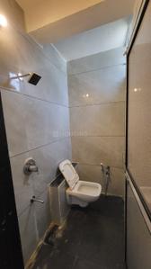 Bathroom Image of 1600 Sq.ft 2 BHK Independent House for rent in Ankleshwar GIDC Ankleshwar for Rs. 12000