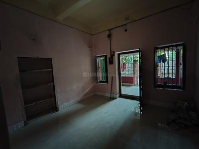 Bedroom Image of 850 Sq.ft 2 BHK Independent House for rent in Dhakuria Kolkata for Rs. 9000