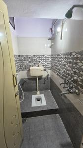 Bathroom Image of 630 Sq.ft 2 BHK Apartment / Flat for sale in Srinivas Enclave, Malkajgiri Secunderabad for Rs. 3500000