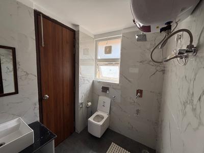 Bathroom Image of 1059 Sq.ft 3 BHK Apartment / Flat for sale in Loharkadi Upper Sudher Kangra for Rs. 15000000