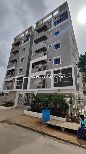 R N Enclave Main Image 1