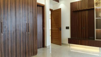 Bedroom Image of 2500 Sq.ft 4 BHK Builder Floor for sale in Indirapuram Ghaziabad for Rs. 38500000