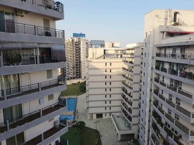 Building Image of 1600 Sq.ft 3 BHK Apartment / Flat for sale in Pareena Express Heights, Sector 99 Gurgaon for Rs. 19900000