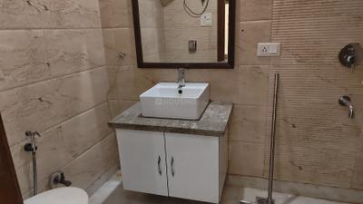 Image of 1800 Sq.ft 3 BHK Builder Floor for sale in Paschim Vihar, New Delhi for Rs. 30000000