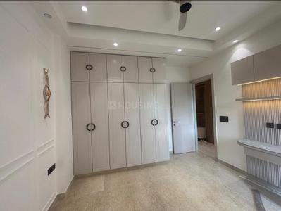 Bedroom Image of 1850 Sq.ft 3 BHK Builder Floor for sale in Swaraj Homes H Block RWA Ashok Vihar, Ashok Vihar New Delhi for Rs. 38800000