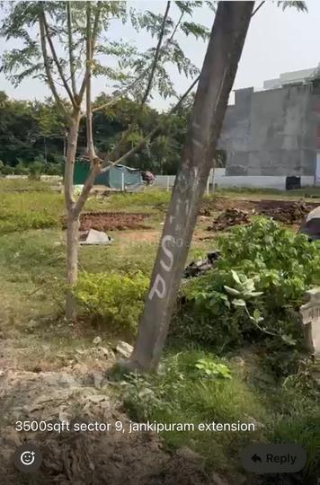 Jankipuram Extension Main Image 1