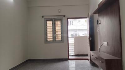 Living Room Image of 900 Sq.ft 2 BHK Builder Floor for rent in Muneshwara Nagar Bengaluru for Rs. 31000