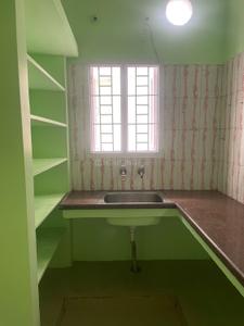 Kitchen Image of 700 Sq.ft 2 BHK Apartment / Flat for rent in Kolathur Chennai for Rs. 16500