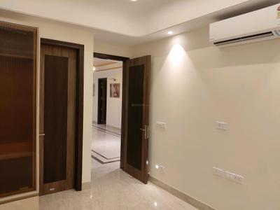 Bedroom Image of 2430 Sq.ft 4 BHK Builder Floor for sale in Ansal Versalia, Sector 67 Gurgaon for Rs. 25500000