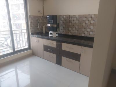 Kitchen Image of 670 Sq.ft 1 BHK Apartment / Flat for rent in Mulund West Mumbai for Rs. 32000