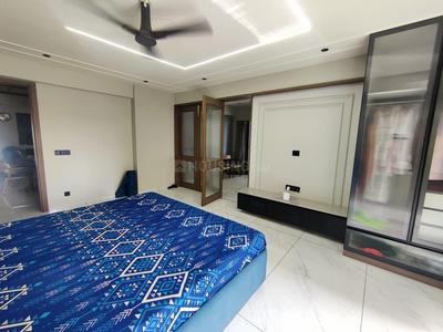 Bedroom Image of 5615 Sq.ft 5 BHK Apartment / Flat for sale in Iscon Platinum, Bopal Ahmedabad for Rs. 47500000