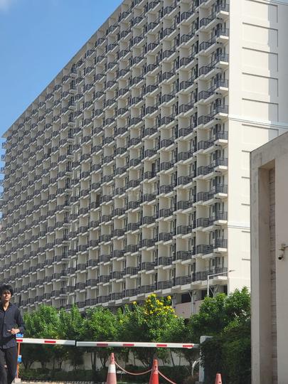 DLF Phase 5 Main Image 1