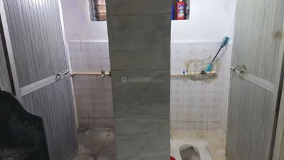 Bathroom Image of 350 Sq.ft 1 BHK Apartment / Flat for rent in Vashi Navi Mumbai for Rs. 22000