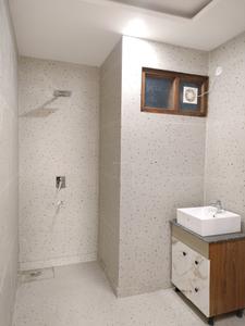 Common Bathroom Image of 1350 Sq.ft 3 BHK Builder Floor for sale in Puri Kohinoor Faridabad, Sector 89 Faridabad for Rs. 15500000