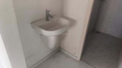 Bathroom Image of 450 Sq.ft 1 BHK Apartment / Flat for rent in Runwal Gardens, Dombivli East Thane for Rs. 10000