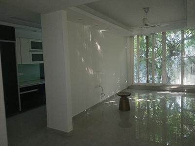 Ompee Height Living Room 1