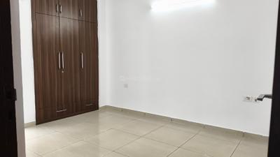 Bedroom Image of 1495 Sq.ft 3 BHK Apartment / Flat for rent in Gulshan Ikebana, Sector 143 Noida for Rs. 34000