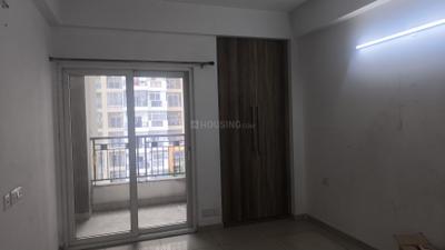 Bedroom Image of 1995 Sq.ft 3.5 BHK Apartment / Flat for sale in Gulshan Ikebana, Sector 143 Noida for Rs. 32000000