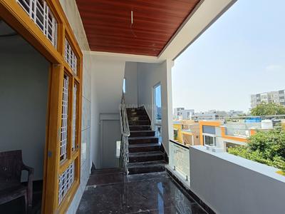 Balcony Image of 2010 Sq.ft 3 BHK Builder Floor for sale in Mahidhara Luxuria, Patancheru Sangareddy for Rs. 14500000