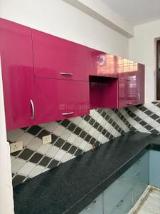 Kitchen Image of 900 Sq.ft 3 BHK Builder Floor for rent in Orchid Island, Sector 51 Gurgaon for Rs. 28000