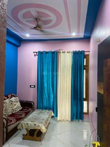 Bedroom Image of 2200 Sq.ft 2 BHK Builder Floor for rent in Gomti Nagar Lucknow for Rs. 20000