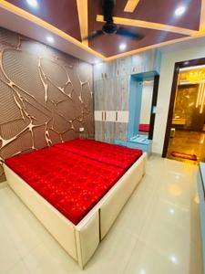 Bedroom Image of 3250 Sq.ft 3 BHK Apartment / Flat for rent in Uttam Nagar New Delhi for Rs. 25000