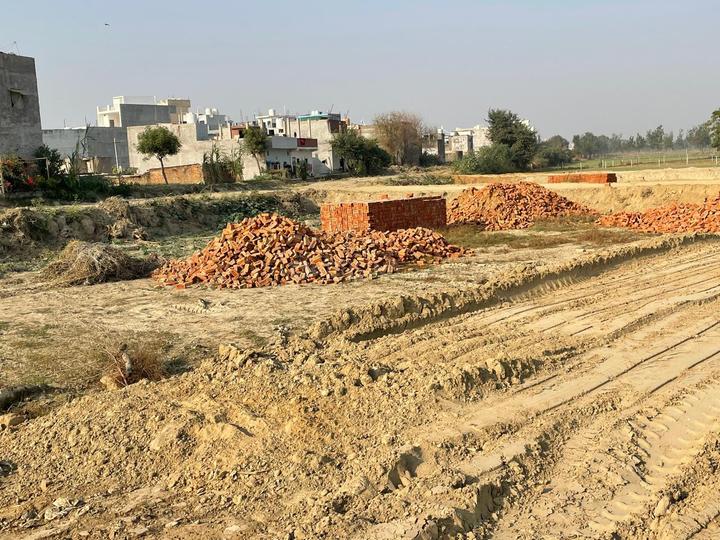 Chhapraula Main Image 1