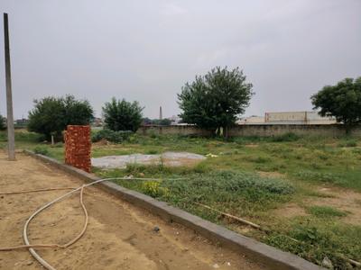 Image of 450 Sq.ft Residential Plot / Land for sale in Tilpata Karanwas, Greater Noida for Rs. 1251400