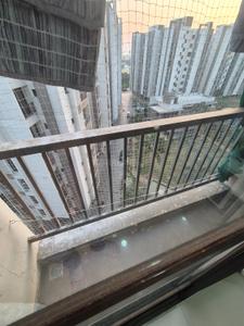Balcony Image of 1705 Sq.ft 3 BHK Apartment / Flat for rent in Darshanam Central Park, Sayajiganj Vadodara for Rs. 33000