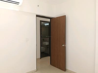 Bedroom Image of 1000 Sq.ft 2.5 BHK Apartment / Flat for rent in Lodha Splendora, Kasarvadavali Thane for Rs. 32000