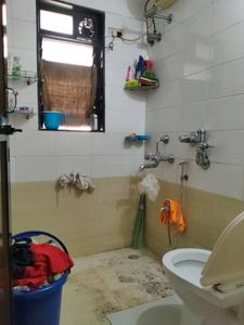Common Bathroom Image of 950 Sq.ft 2 BHK Apartment / Flat for sale in Lodha Paradise, Thane West Thane for Rs. 16900000