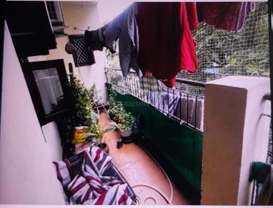 Image of 950 Sq.ft 2 BHK Apartment / Flat for rent in DDA LIG Pocket A2, Mayur Vihar Phase 3, New Delhi for Rs. 23000