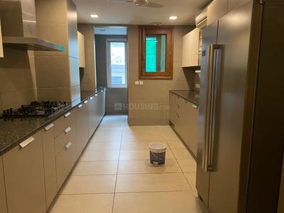 Kitchen Image of 2500 Sq.ft 4 BHK Builder Floor for rent in Shanti Niketan New Delhi for Rs. 450000