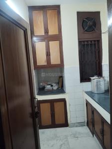 Kitchen Image of 1000 Sq.ft 2 BHK Independent House for rent in Kalkaji New Delhi for Rs. 45000